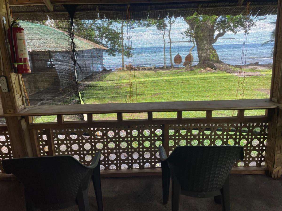 Borbon'S Treehouse By The Sea Bed & Breakfast Mambajao Luaran gambar